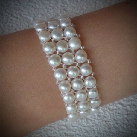 Bracelet perle ronde blanche 3 rangs