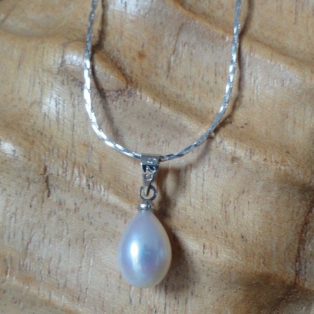 Collier pendentif perle blanche goutte 7mm eau douce Lac Biwa