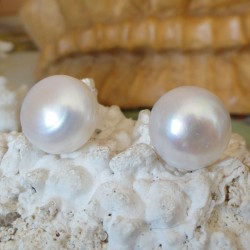 Boucles d'oreilles clou tige perle blanche akoya 12 mm